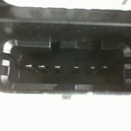 Serrure avant droit PEUGEOT 3008 1