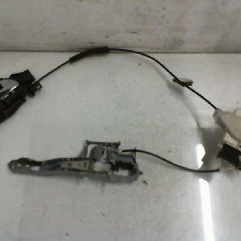 Serrure avant droit PEUGEOT 308 1