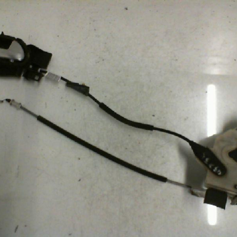 Serrure arriere droit CITROEN DS4