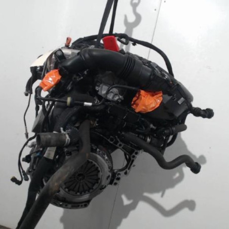 Moteur PEUGEOT 208 1