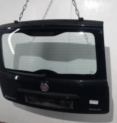 Malle/Hayon arriere FIAT PANDA 2 Photo n°1