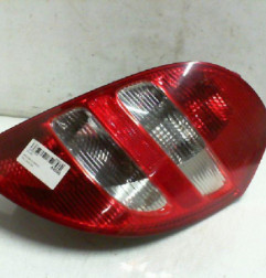 Feu arriere principal droit (feux) MERCEDES CLASSE A 169 Photo n°1