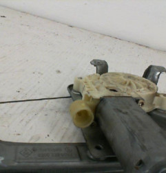 Leve vitre electrique arriere droit RENAULT CLIO 2 Photo n°3