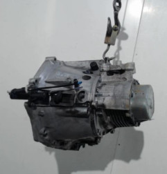 Boite de vitesses PEUGEOT 208 1 Photo n°1