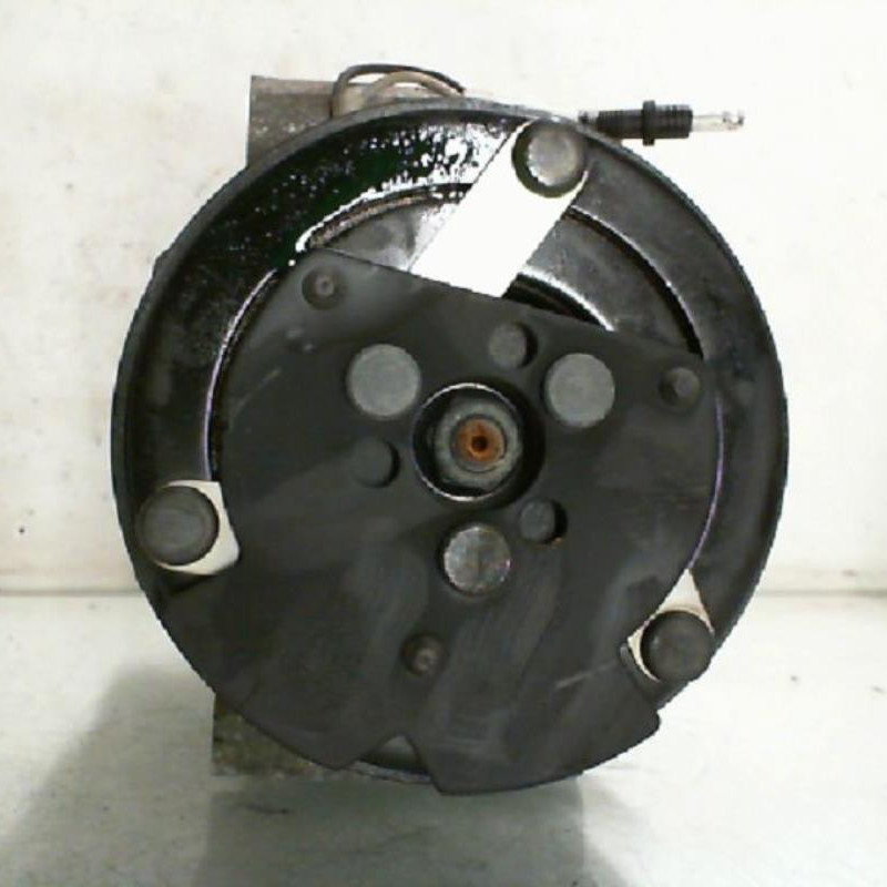 Compresseur clim RENAULT TWINGO 1