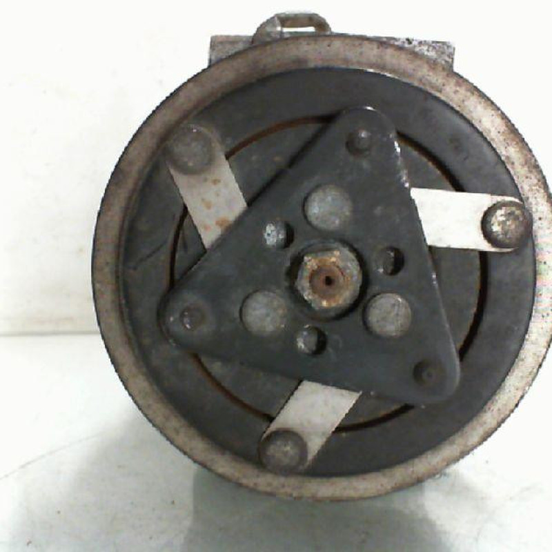 Compresseur clim FORD C-MAX 1