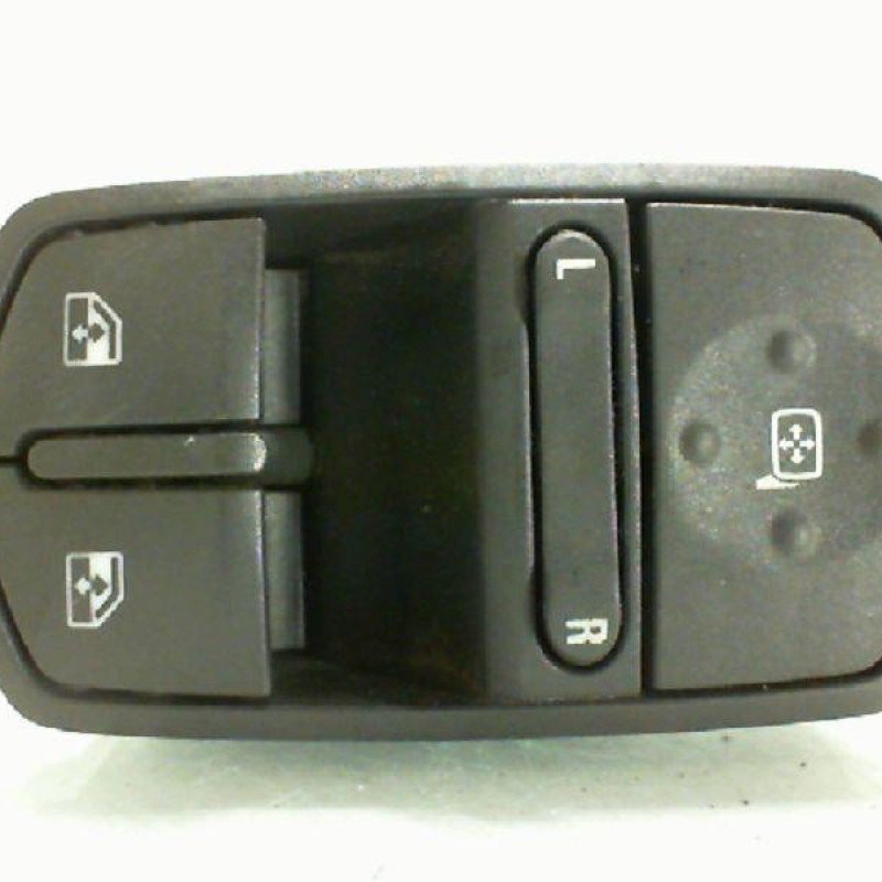 Interrupteur de leve vitre avant gauche OPEL CORSA D