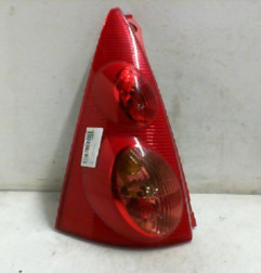 Feu arriere principal gauche (feux) PEUGEOT 107 Photo n°5