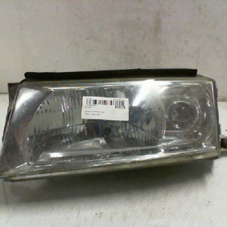 Optique avant principal gauche (feux)(phare) SKODA OCTAVIA 1