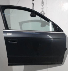 Porte avant droit AUDI A4 2 Photo n°1