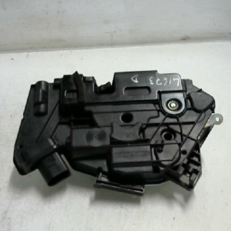 Serrure avant droit VOLKSWAGEN SCIROCCO 3