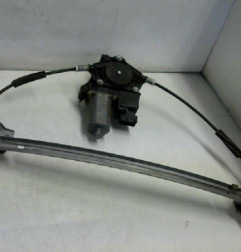 Leve vitre electrique avant gauche PEUGEOT 406 Photo n°1