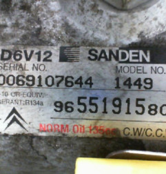 Compresseur clim PEUGEOT 206 Photo n°4