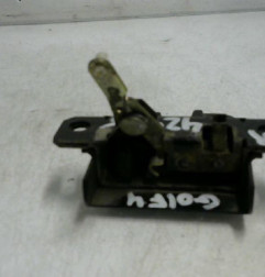 Serrure de hayon VOLKSWAGEN GOLF 4 Photo n°3