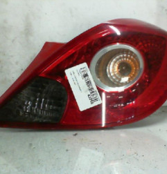 Feu arriere principal droit (feux) OPEL CORSA D Photo n°4