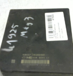 Boitier servitude moteur (BSM) RENAULT MEGANE 3 Photo n°5