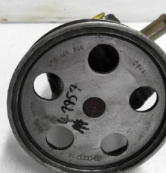 Pompe de direction AUDI A4 2 Photo n°3