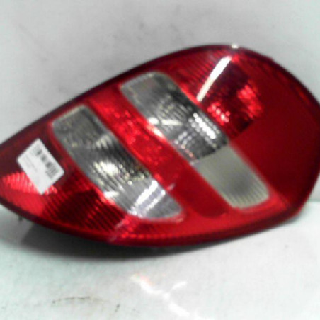 Feu arriere principal droit (feux) MERCEDES CLASSE A 169 Photo n°1