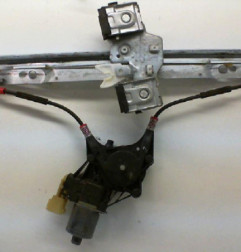 Leve vitre electrique avant gauche FORD FIESTA 6 Photo n°1