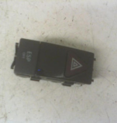 Bouton de warning MERCEDES CLASSE C 204 Photo n°4