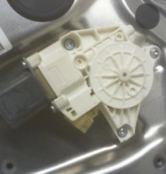 Leve vitre electrique arriere gauche MERCEDES CLASSE C 204 Photo n°3