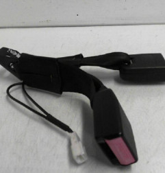 Attache ceinture arriere gauche NISSAN QASHQAI 1