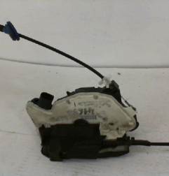 Serrure avant droit VOLKSWAGEN SCIROCCO 3