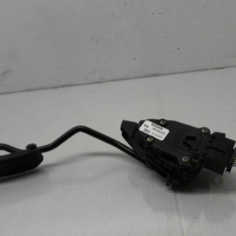 Pedale d'accelerateur NISSAN PRIMERA 4