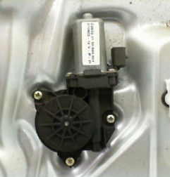 Leve vitre electrique avant droit LANCIA MUSA Photo n°6