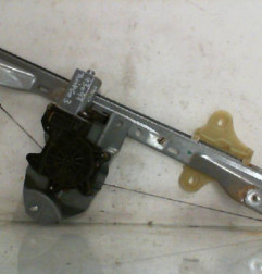 Leve vitre electrique avant droit RENAULT TWINGO 3 Photo n°1