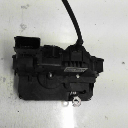 Serrure avant droit OPEL CORSA D