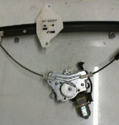 Leve vitre electrique arriere droit OPEL ANTARA Photo n°4