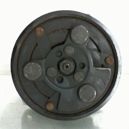 Compresseur clim VOLKSWAGEN GOLF 4 Photo n°1