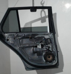 Porte arriere gauche MERCEDES CLASSE C 203 Photo n°3