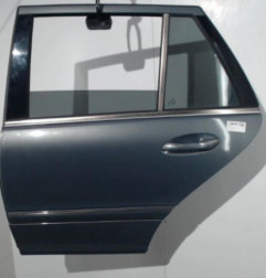 Porte arriere gauche MERCEDES CLASSE C 203 Photo n°4