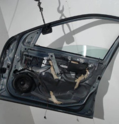 Porte avant droit MERCEDES CLASSE C 203 Photo n°6