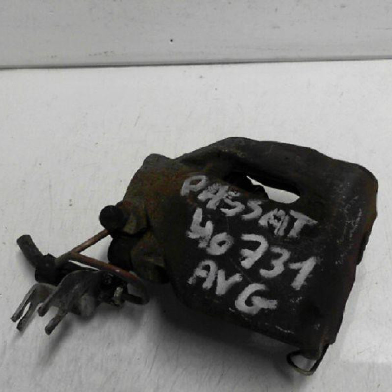 Etrier avant gauche (freinage) VOLKSWAGEN PASSAT 4