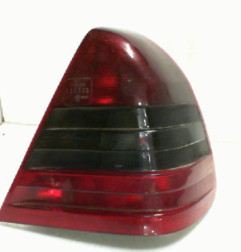 Feu arriere principal droit (feux) MERCEDES CLASSE C 202 Photo n°5