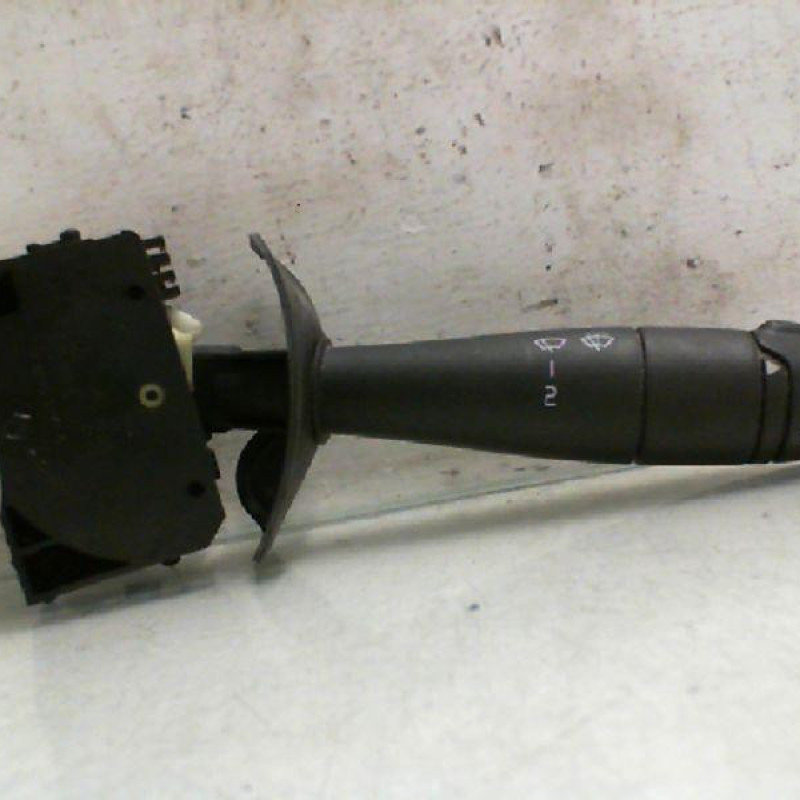 Commodo d'essuie glaces DACIA SANDERO 1