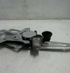 Leve vitre electrique arriere gauche TOYOTA AURIS 1 Photo n°4