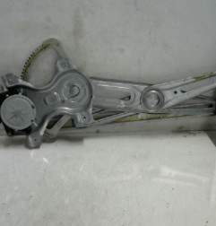 Leve vitre electrique avant droit TOYOTA AURIS 1