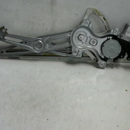 Leve vitre electrique avant gauche TOYOTA AURIS 1 Photo n°1