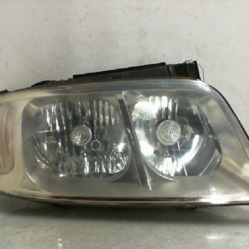 Optique avant principal droit (feux)(phare) HYUNDAI MATRIX