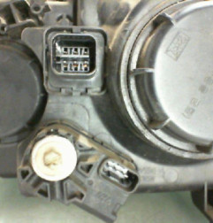 Optique avant principal droit (feux)(phare) HYUNDAI MATRIX Photo n°3