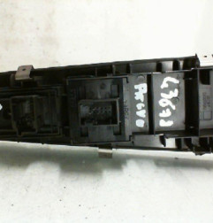 Interrupteur de leve vitre avant gauche FIAT BRAVO 2 Photo n°1