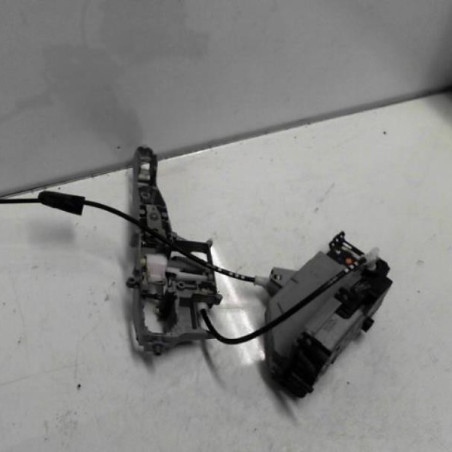 Serrure arriere droit PEUGEOT 308 1