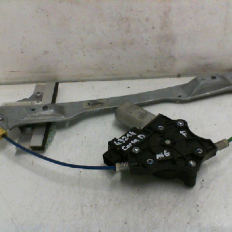 Leve vitre electrique avant gauche OPEL CORSA D Photo n°1