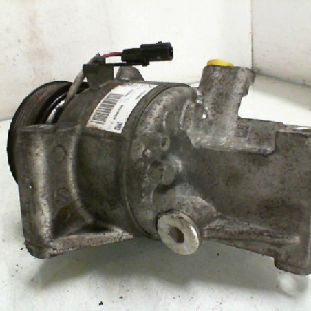 Compresseur clim DACIA DUSTER 2
