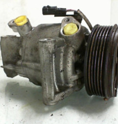 Compresseur clim DACIA DUSTER 2 Photo n°4