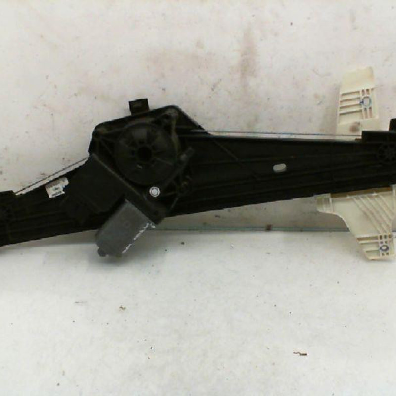 Leve vitre electrique arriere droit PEUGEOT 3008 2